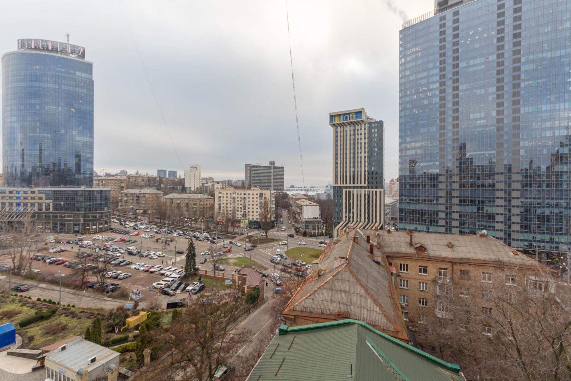 Apartments Near Parus Business Centre Kyiv Exterior photo